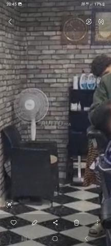 Local à louer pour coiffeur Roch Noir - 2