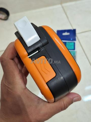 Étiqueteuse Brother PT-E100 avec 2 cassettes - 2