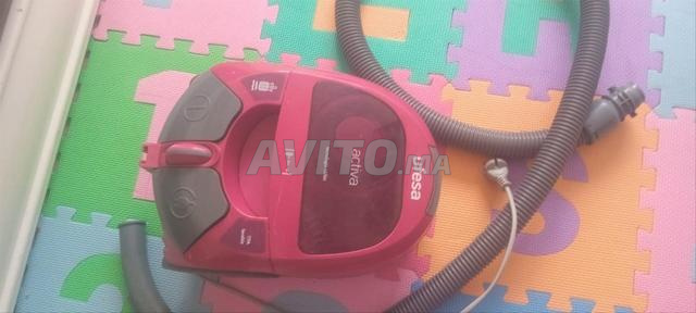 Aspirateur robuste importé très bon état - 2