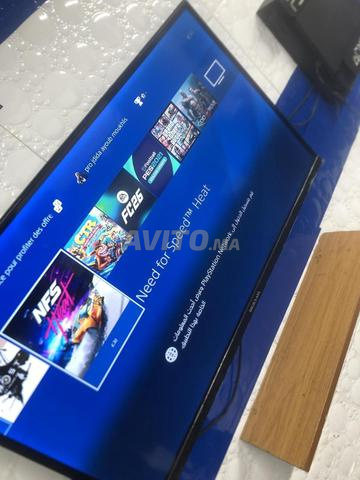 PS4 slim avec pack pleins de jeux - 2
