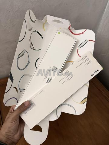 Apple Watch Series 8 Starlight 45mm Neuf - 2