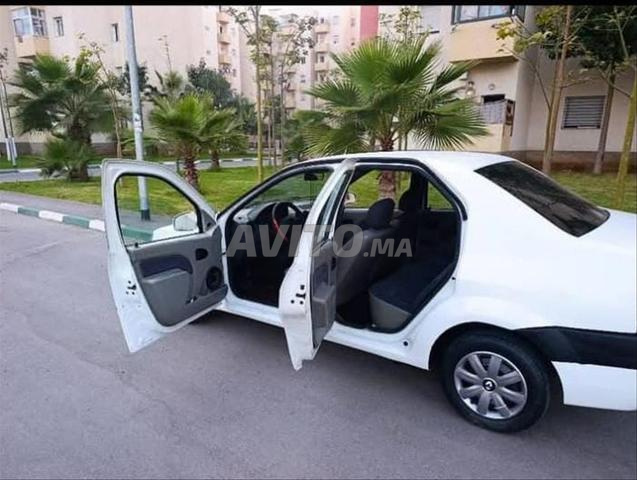 Dacia Essence modèle 2006 8 chevaux