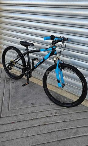 Vélo VTT B'Twin Rockrider taille 24