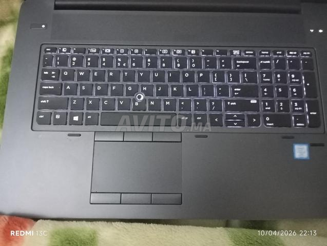 HP ZBook 17 G4 i7 32Go SSD - 2