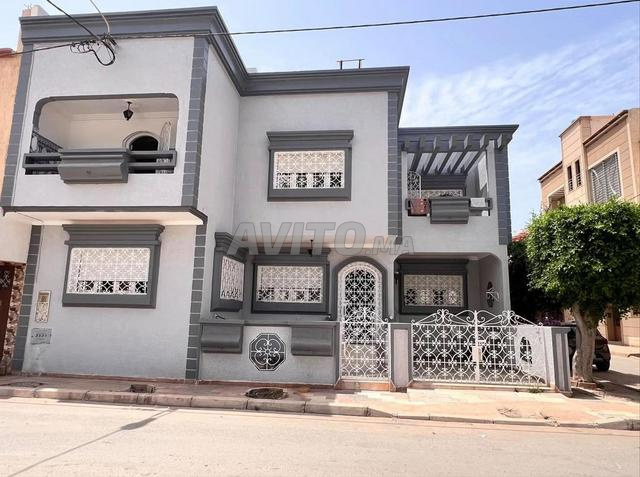 للبيع – فيلا جميلة وعصرية