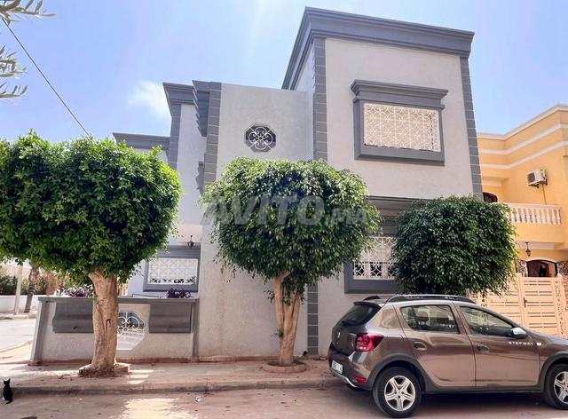 للبيع – فيلا جميلة وعصرية - 2