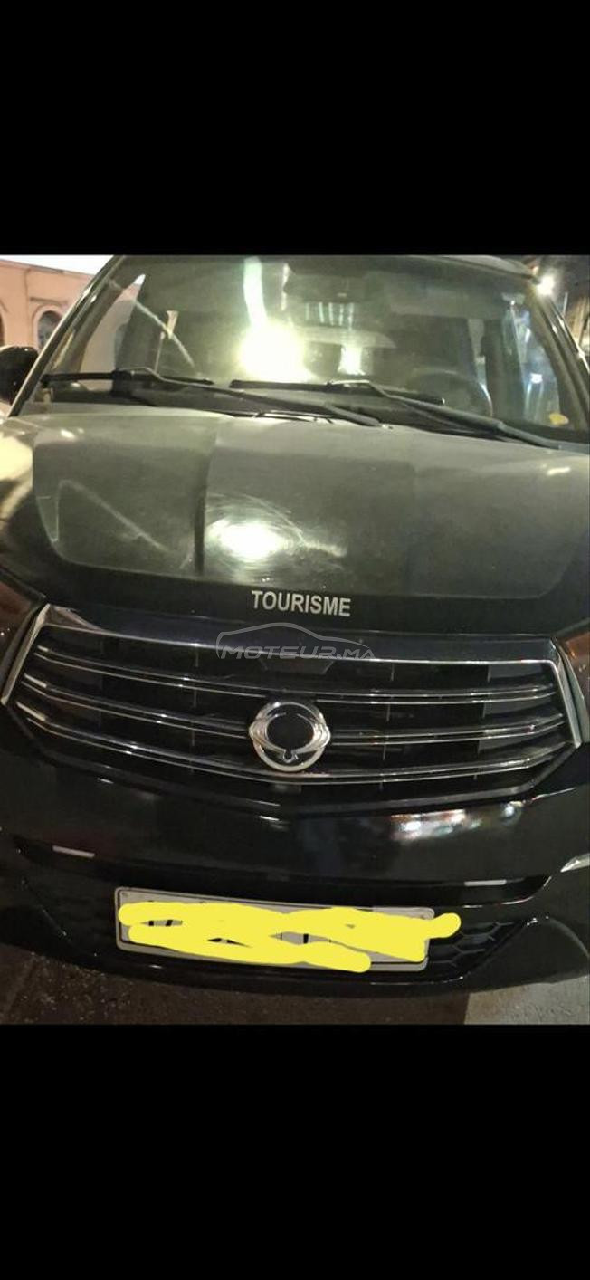 Ssangyong Stavic Diesel Manuelle 2014 à Marrakech