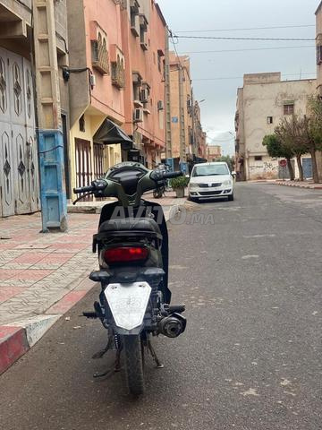 33 mobylette 2025 verte - 2