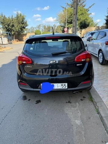 سيارة ممتازة، مالك أول - 2