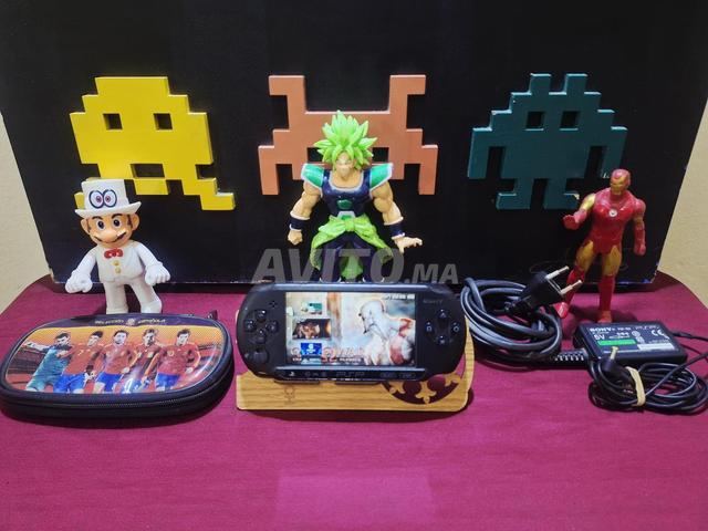 PSP STREET فلاش مع ذاكرة 4G مليئة بالألعاب