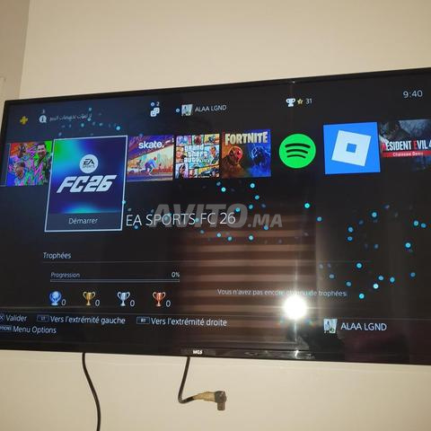PS4 Fat en ligne avec jeux 2 manettes FC26 PES2026 GTA5 ..... - 2