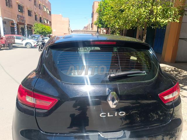 Renault Clio Essence Manuelle 2014 à Marrakech