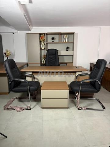 مكتب مدير – تشطيب خشبي - 2