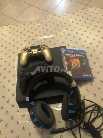 PS4 Slim 1To 2 manettes, CD Minecraft, et un casque - 2