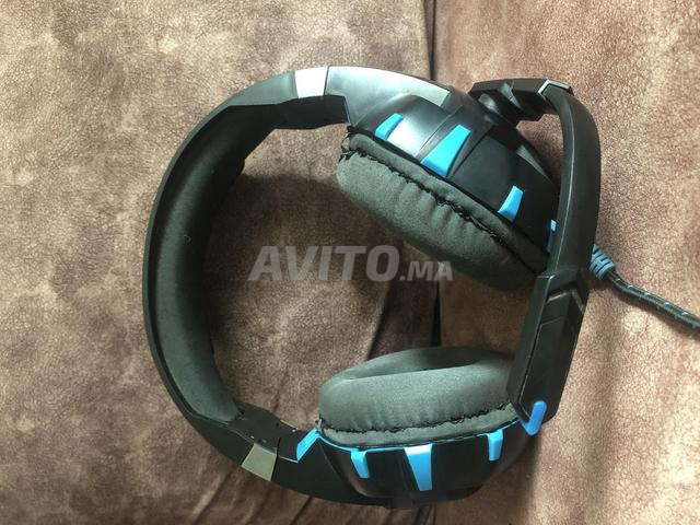 سماعة لجميع الأجهزة الإلكترونية (باستثناء آيفون)