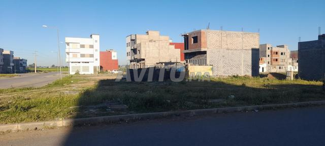 بقعة أرضية تجارية للبيع، تجزئة الفضل - 2