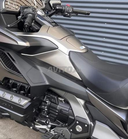 هوندا جولدوينج 1800 GL - 2