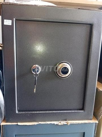 خزنة حديدية مصفحة ميكانيكية بحالة جيدة - 2