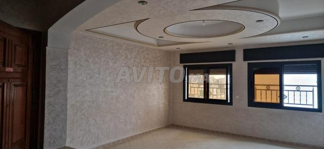 شقة فارغة الطابق الأول - 2