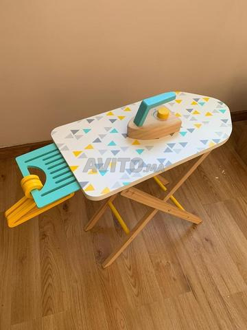 Table à repasser en bois