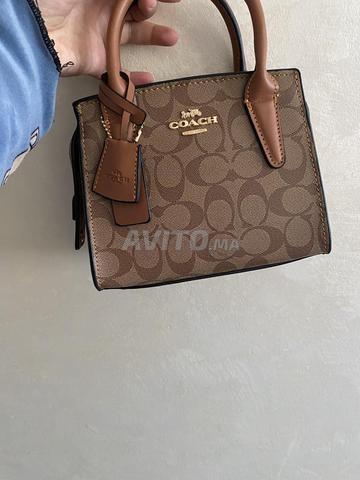 Article authentique neuf vide dressing - 2