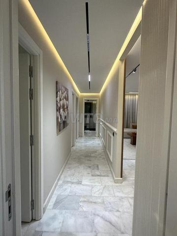 شقة فاخرة للإيجار في نواصر - 2