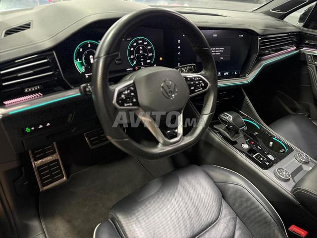 فولكس فاجن طوارق آر لاين - 2