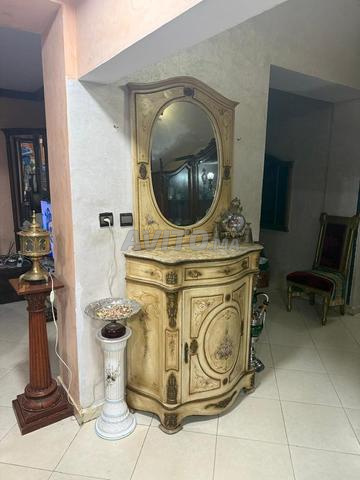 خزانة جانبية جميلة عتيقة - 2