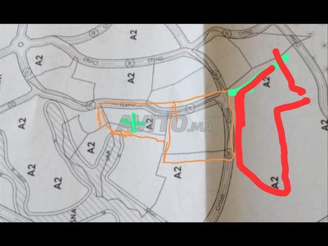 أرض 3.5 هكتار سند ملكية منطقة فيلا مطلة على البحر