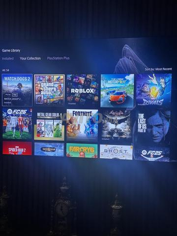 PS5 Digitale, 3 Manettes avec compte - 2