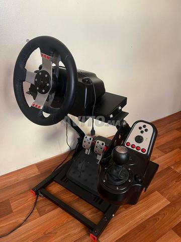 عجلة قيادة لوجيتك G27 مع ناقل حركة ودعامة