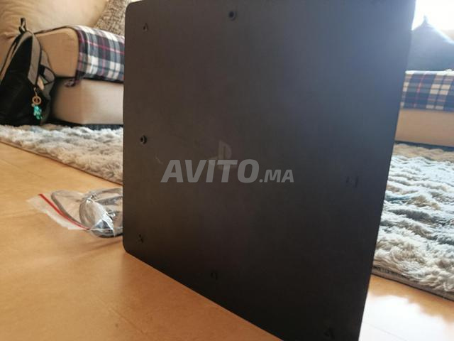 ps4 slim bon état - 2