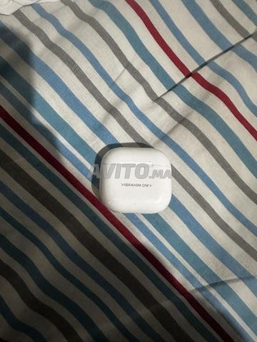 سماعات آبل إيربودز 4 مع