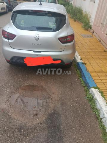 Clio 4 d'occasion - 2