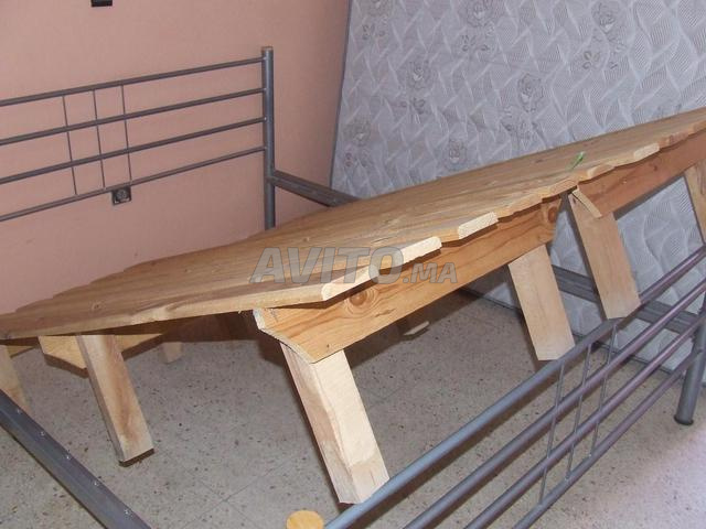 هيكل سرير معدني مع خشب - 2