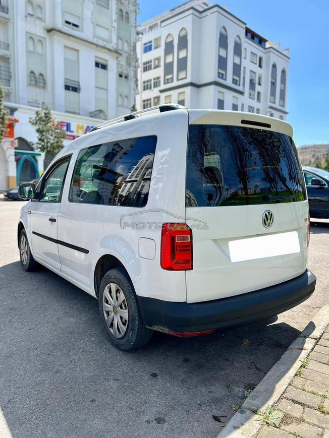 Volkswagen Caddy 2017 ( 2.0 Litres )