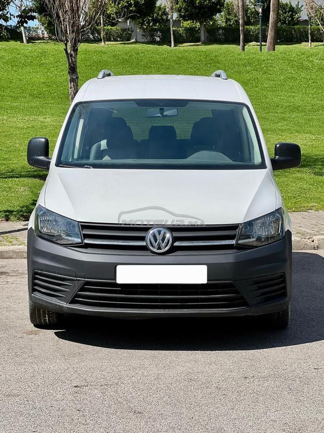 Volkswagen Caddy 2017 ( 2.0 Litres )