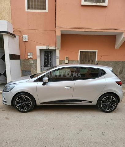 Renault Clio Diesel Manuelle 2018 à Laâyoune