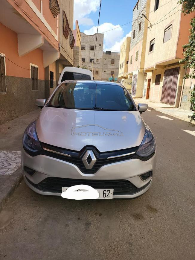 Renault Clio Diesel Manuelle 2018 à Laâyoune