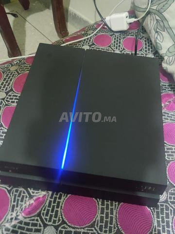 PS4 Fat très bon état, flashée.