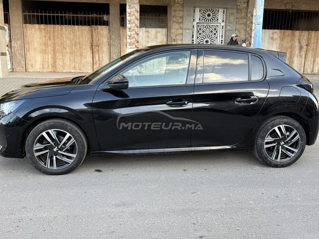 Peugeot 208 Diesel Manuelle 2023 à Casablanca