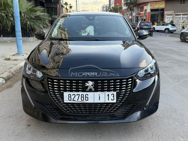 Peugeot 208 Diesel Manuelle 2023 à Casablanca