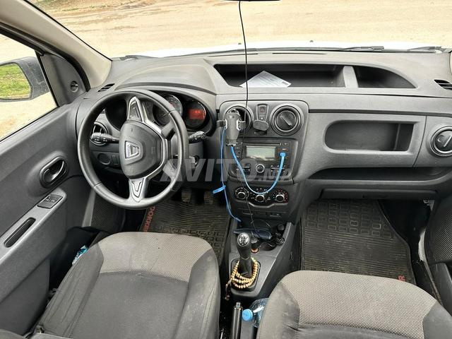 Dacia Dokker Diesel Manuelle 2019 à Fès - 2