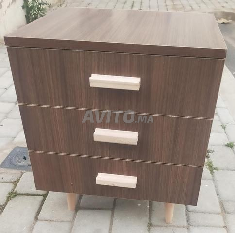 Table de chevet en MDF 3 tiroirs - 2