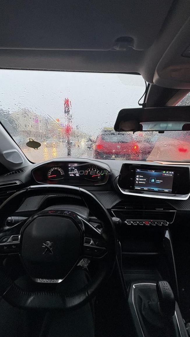 Peugeot 208 Diesel 2021 à Fès