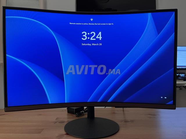 ÉCRAN INCURVÉ SAMSUNG S39C 27” FHD - 2