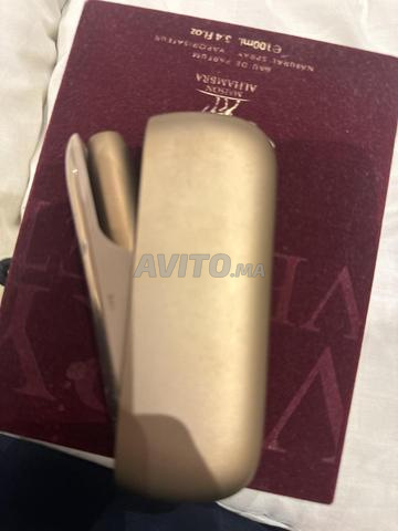 حافظة IQOS لون ذهبي للبيع – بحالة جيدة