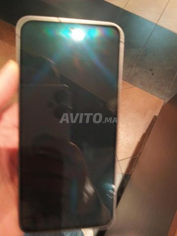 Samsung S24 neuf batterie 100p10 reste neuf0