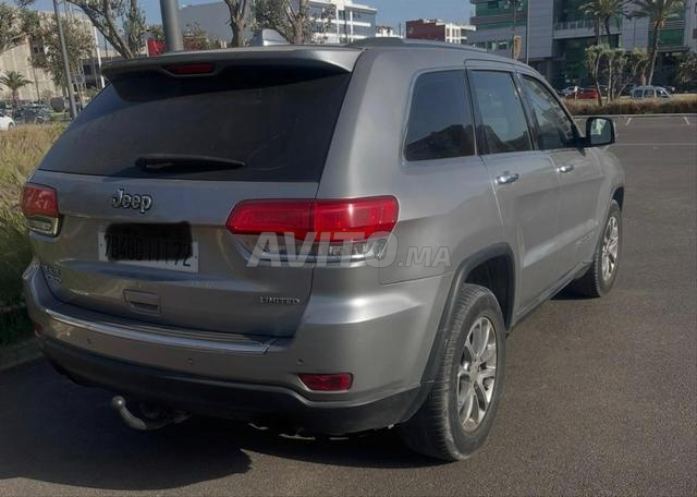 JEEP GRAND CHEROKEE - 2