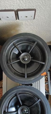 2 enceintes de plafond haut de gamme Bang & Olufsen - 2